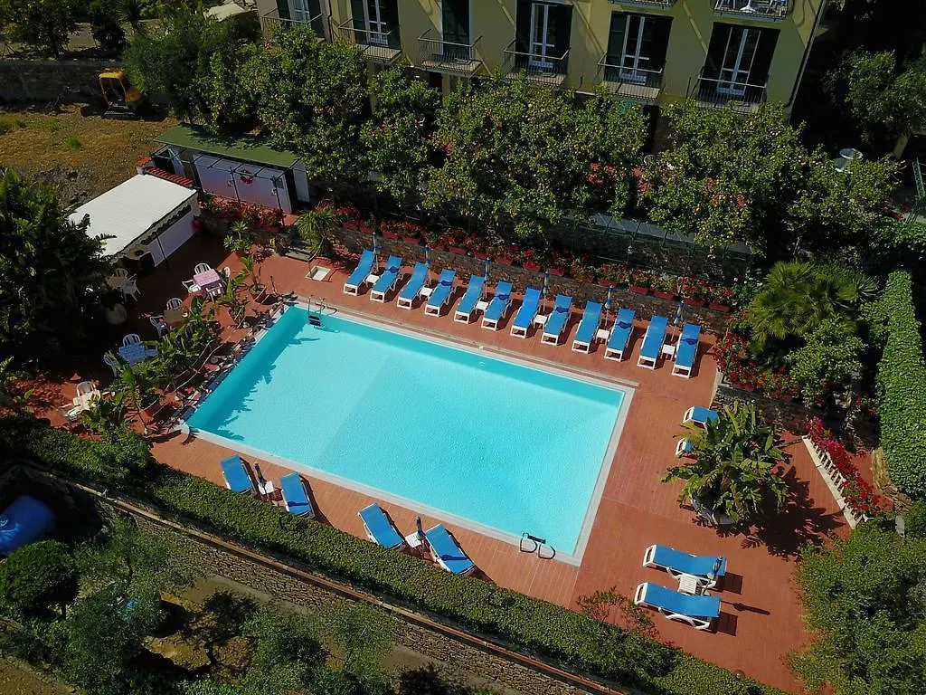 Residence Elvira Diano Marina