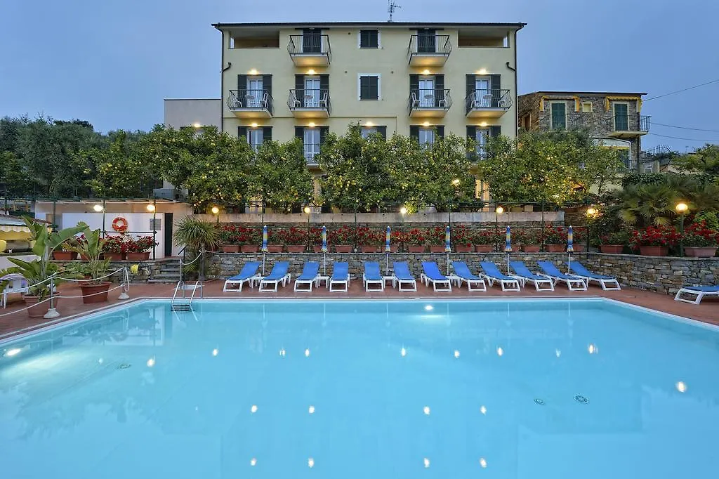 Residence Elvira Diano Marina Aparthotel